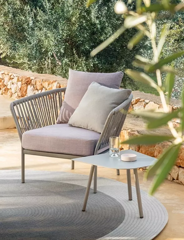 meble na taras, pufa na taras sofa na taras fotel na taras krzesła na taras leżanka na taras