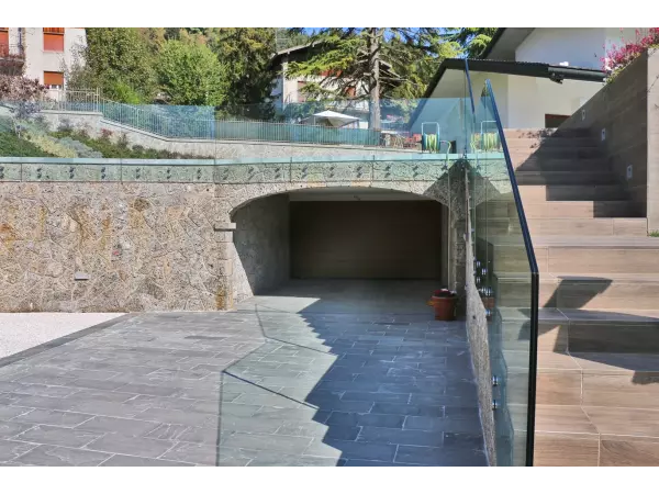 płytka tarasowa drewniana podjazd